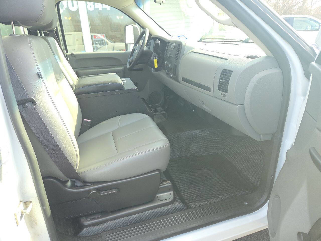 Used 2012 Chevrolet Silverado 1500 W/T image 14