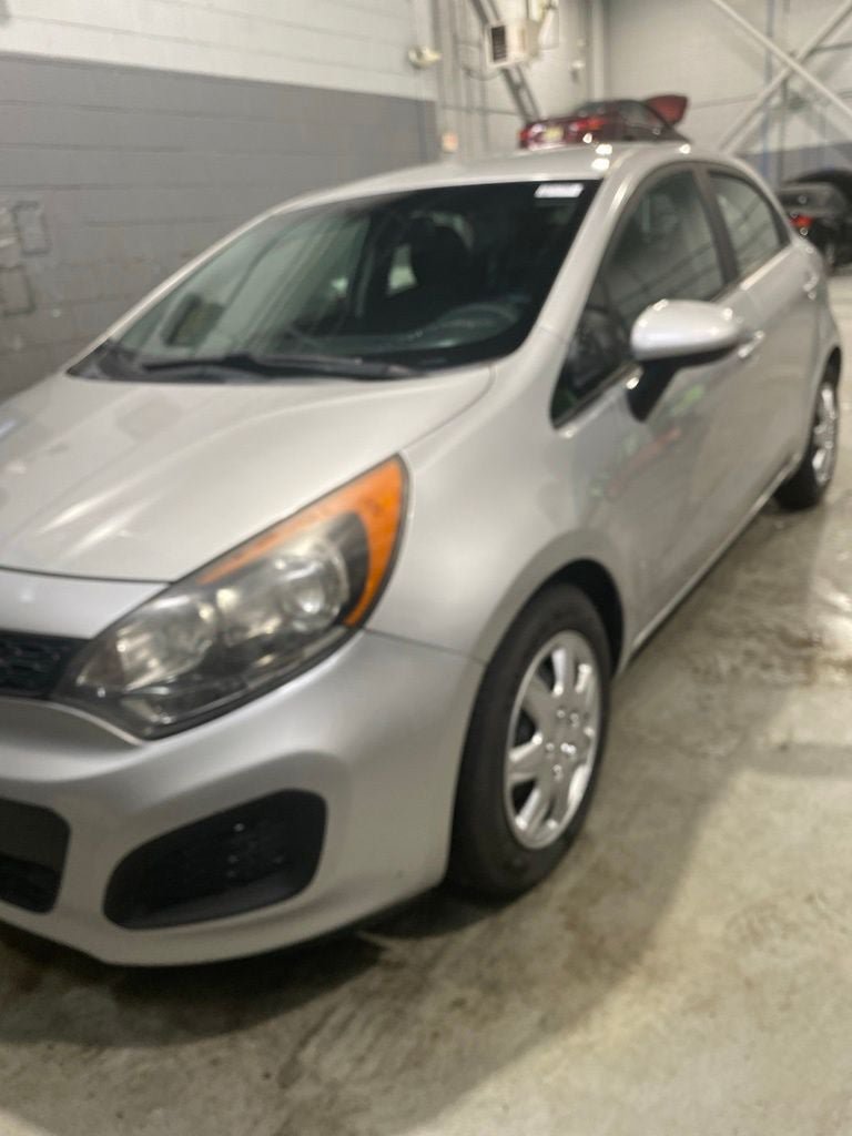 Used 2015 Kia Rio LX FWD image 1