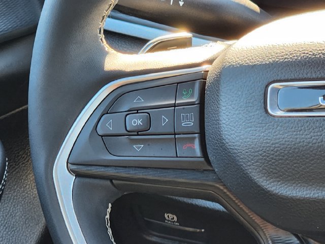 Used 2025 Jeep Grand Cherokee L Laredo w/ Luxury Tech Group I AWD/4WD image 12
