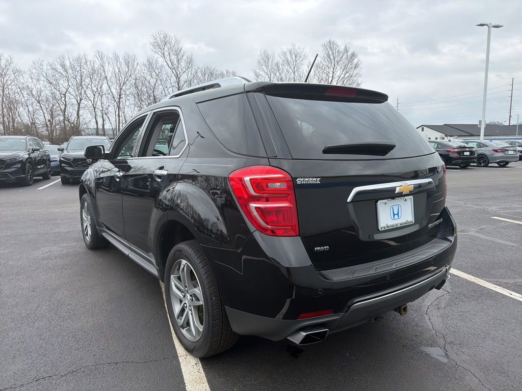 Used 2016 Chevrolet Equinox LTZ w/ Enhanced Convenience Package AWD/4WD image 3