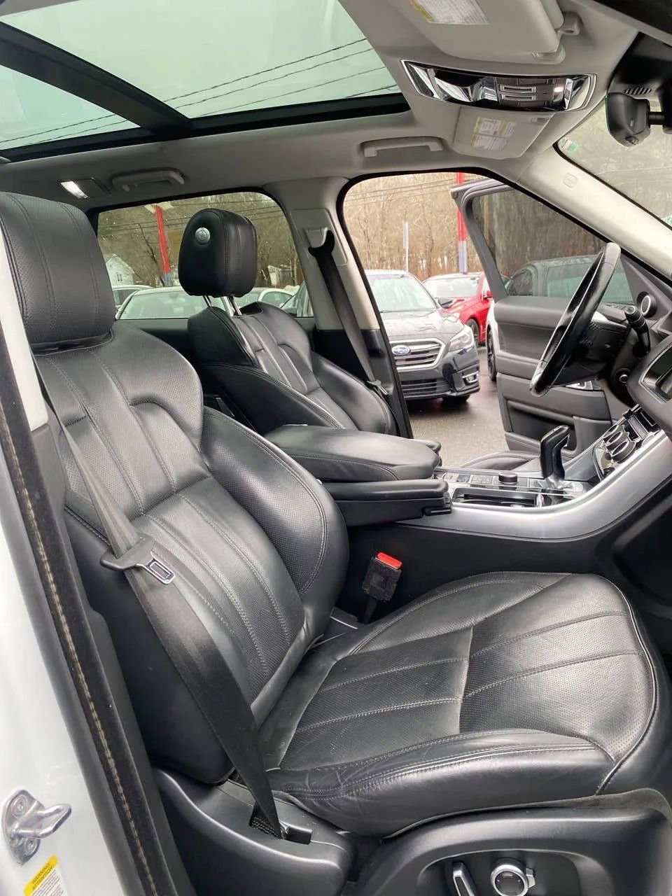 Used 2017 Land Rover Range Rover Sport HSE AWD/4WD image 15