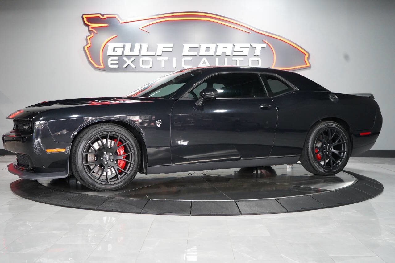 Used 2015 Dodge Challenger SRT Hellcat image 5