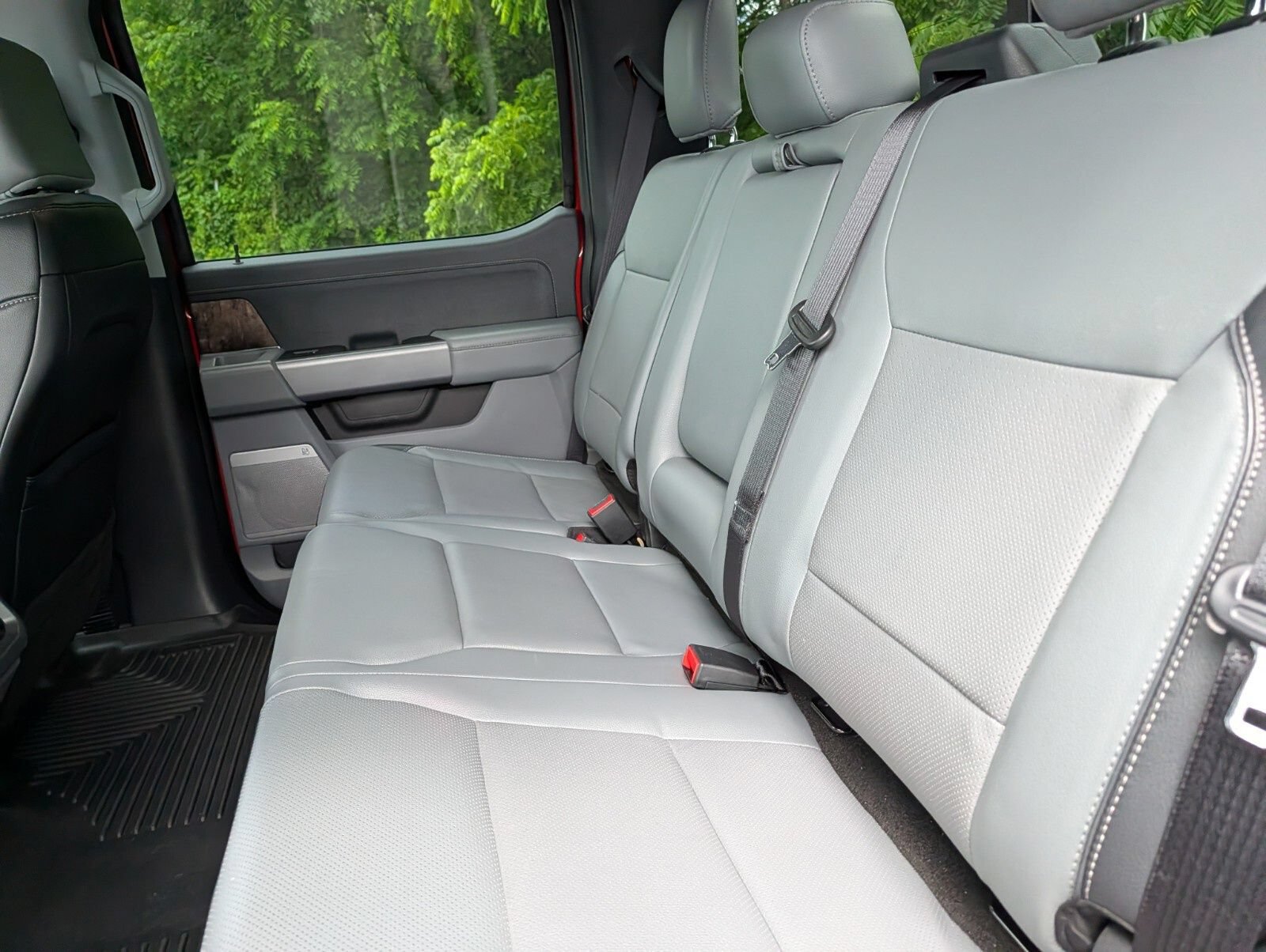 Used 2023 Ford F150 Lariat AWD/4WD image 23