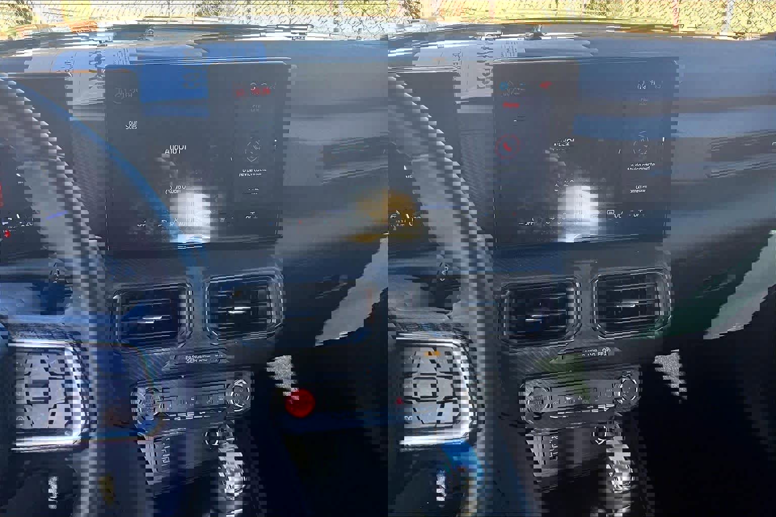 Used 2025 Ford Mustang Coupe image 6