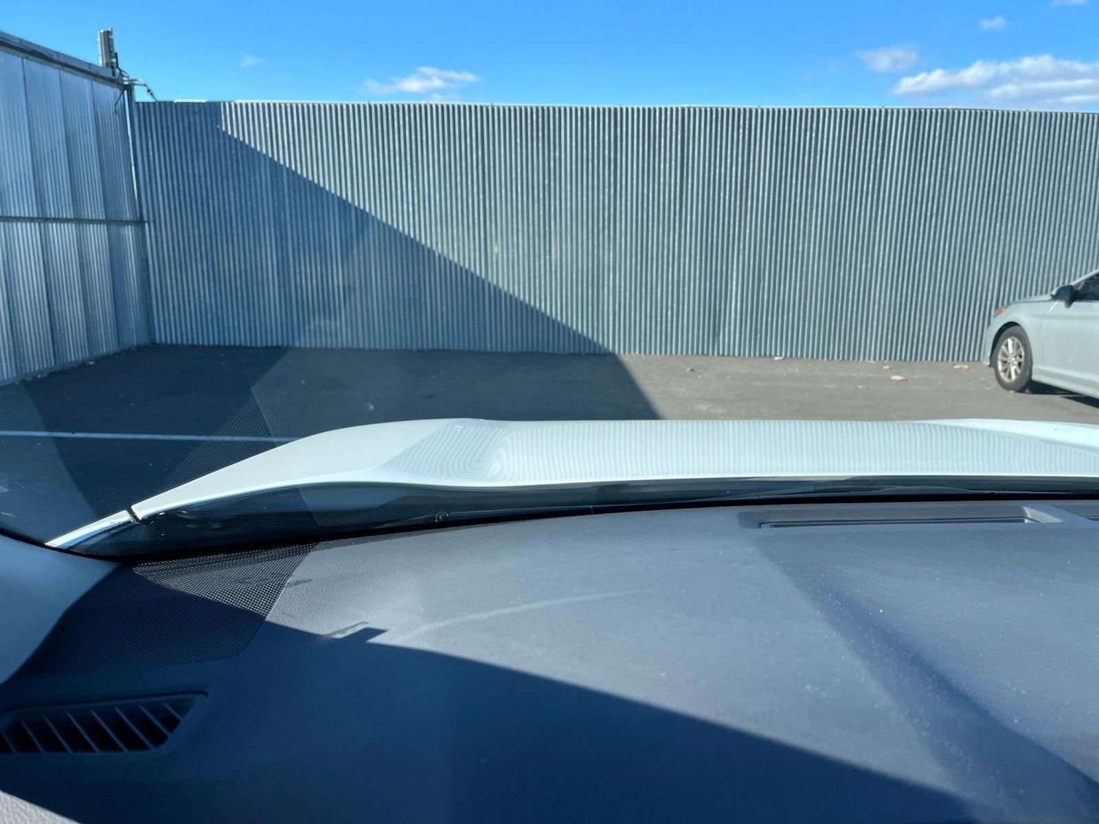 Used 2025 Toyota RAV4 LE image 33