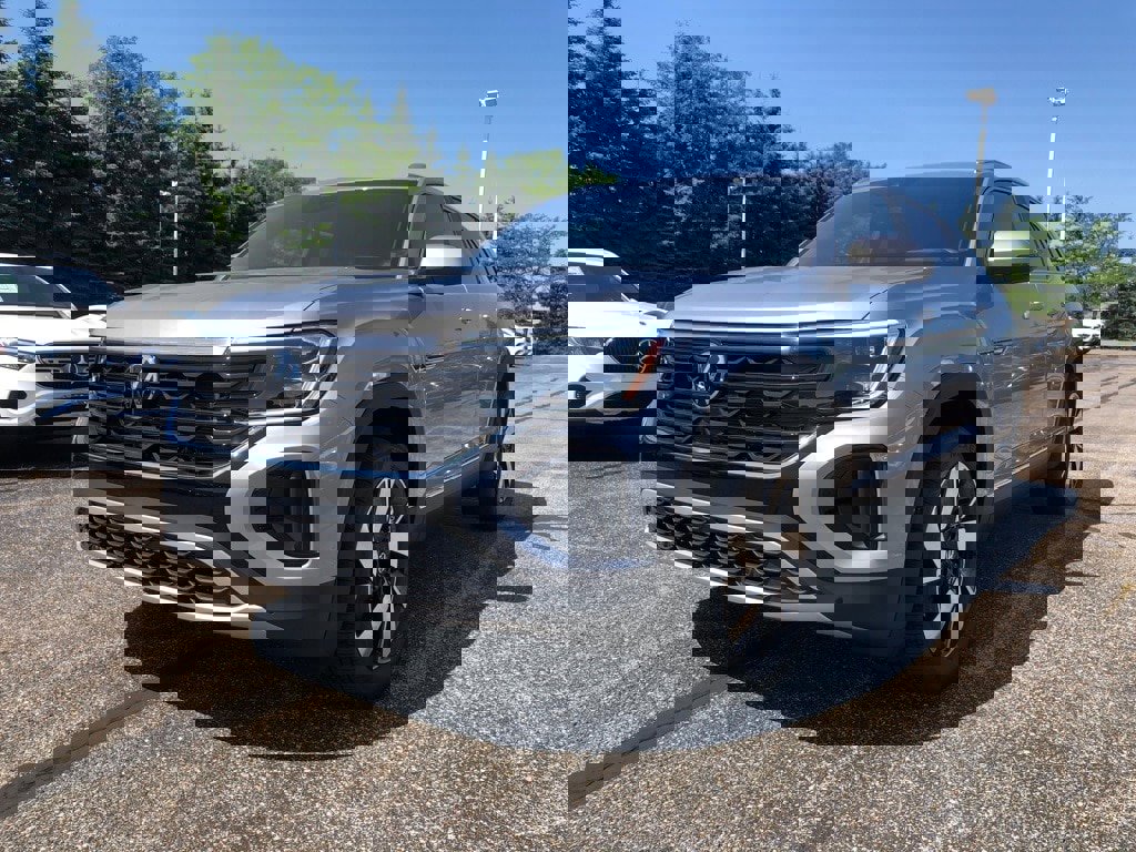 New 2025 Volkswagen Atlas Cross Sport SEL image 3