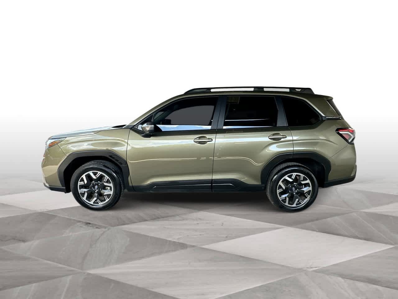 Used 2025 Subaru Forester Premium w/ Convenience Package #1 AWD/4WD image 5