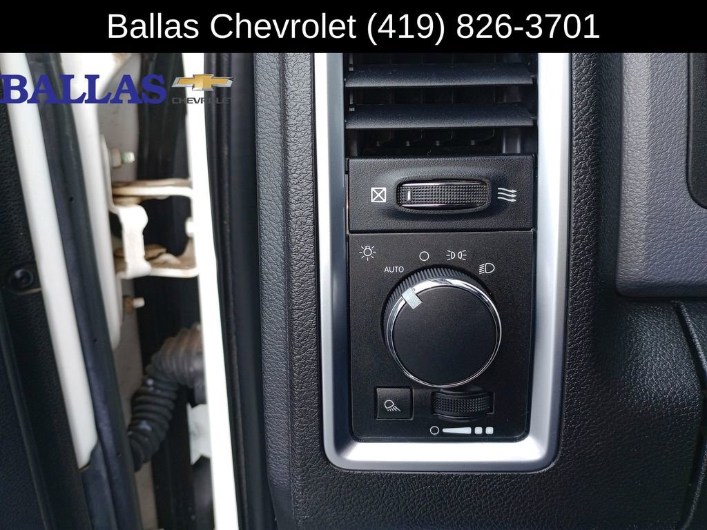 Used 2013 RAM 2500 SLT AWD/4WD image 18