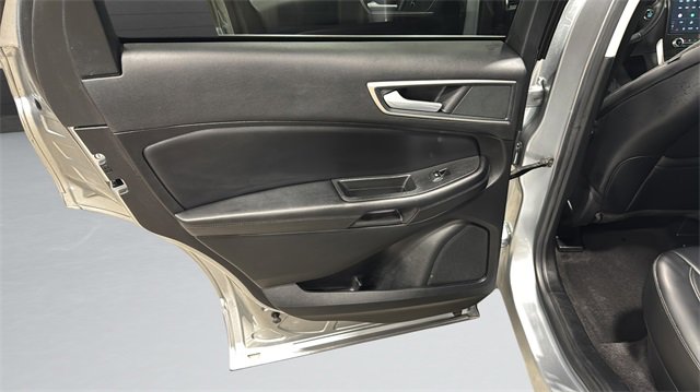 Used 2024 Ford Edge SEL image 24