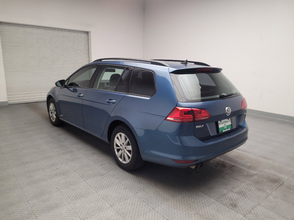 Used 2016 Volkswagen Golf S FWD image 5