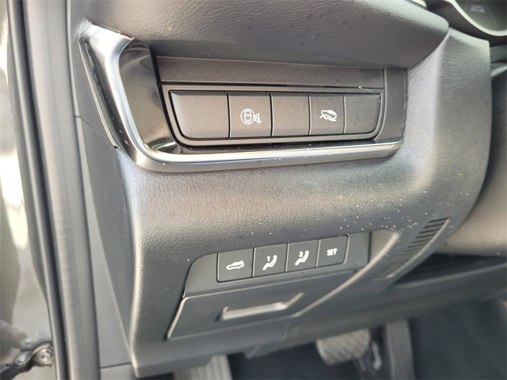 Certified 2025 MAZDA CX-30 AWD 2.5 S w/ Premium Package image 23