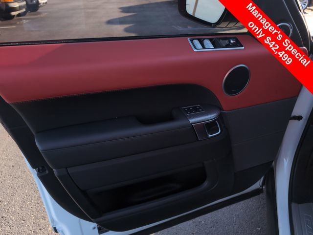 Used 2022 Land Rover Range Rover Sport HST image 14