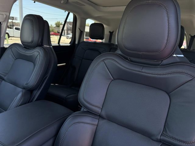 New 2025 Lincoln Aviator Reserve w/ Equipment Group 201A image 21