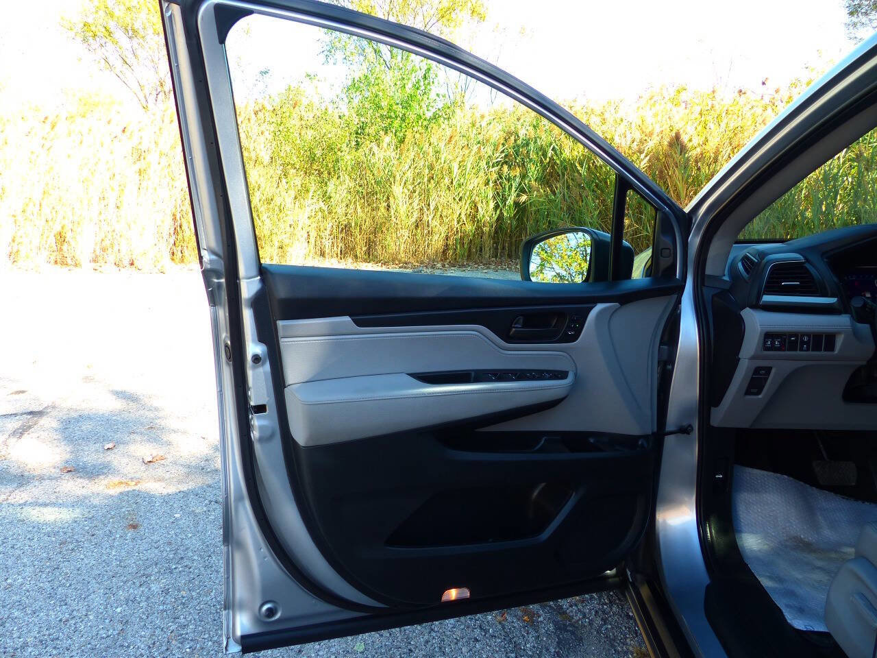 Used 2024 Honda Odyssey EX-L image 19