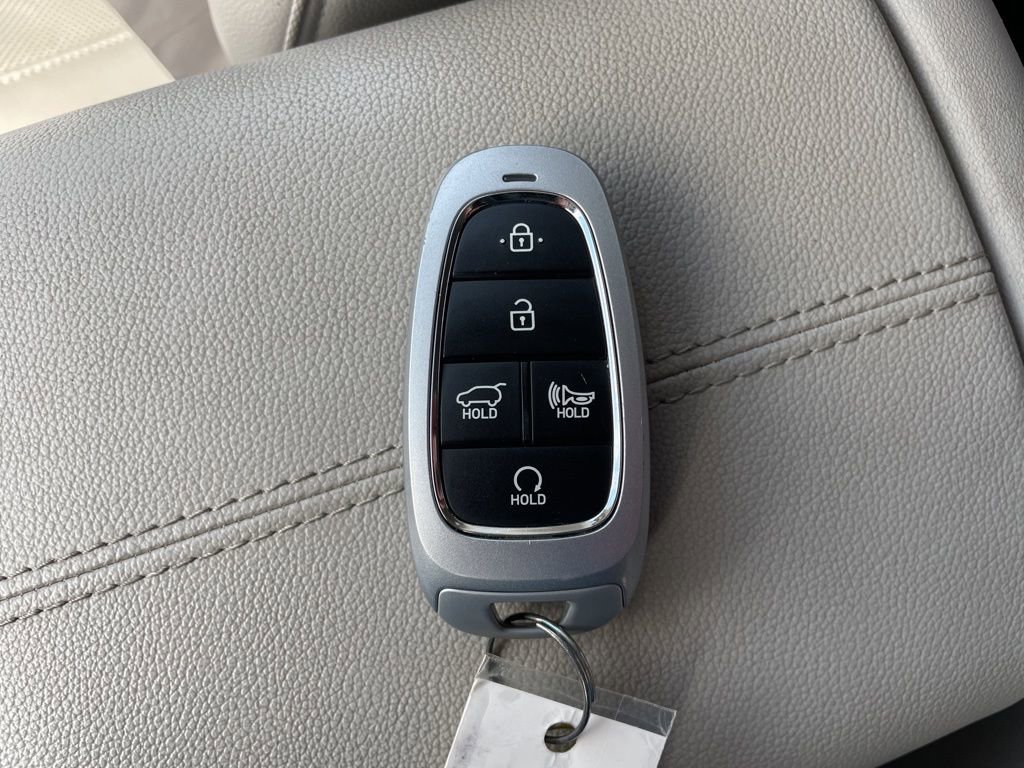 Used 2022 Hyundai Tucson SEL w/ Convenience + Premium Package AWD/4WD image 24