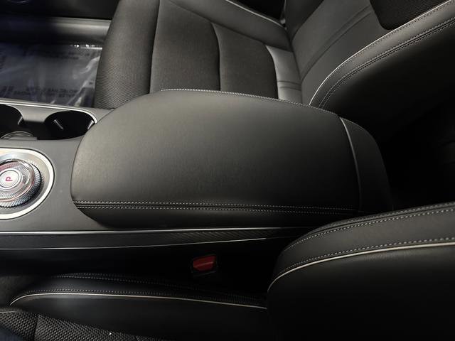 Used 2025 Genesis GV70 2.5T w/ Sport Prestige Package image 21