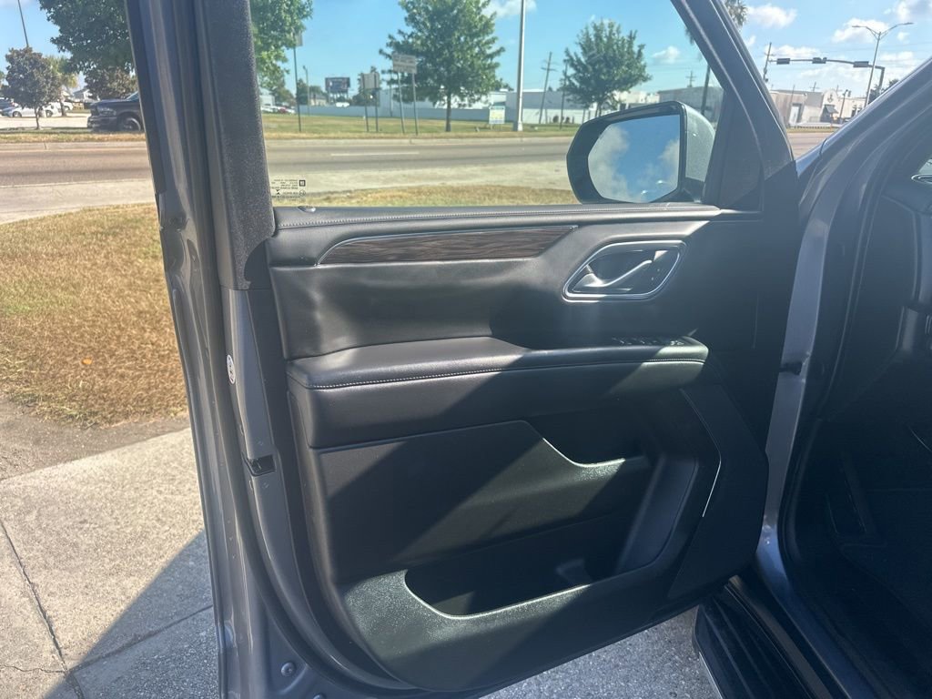 Used 2021 Chevrolet Tahoe LS image 8