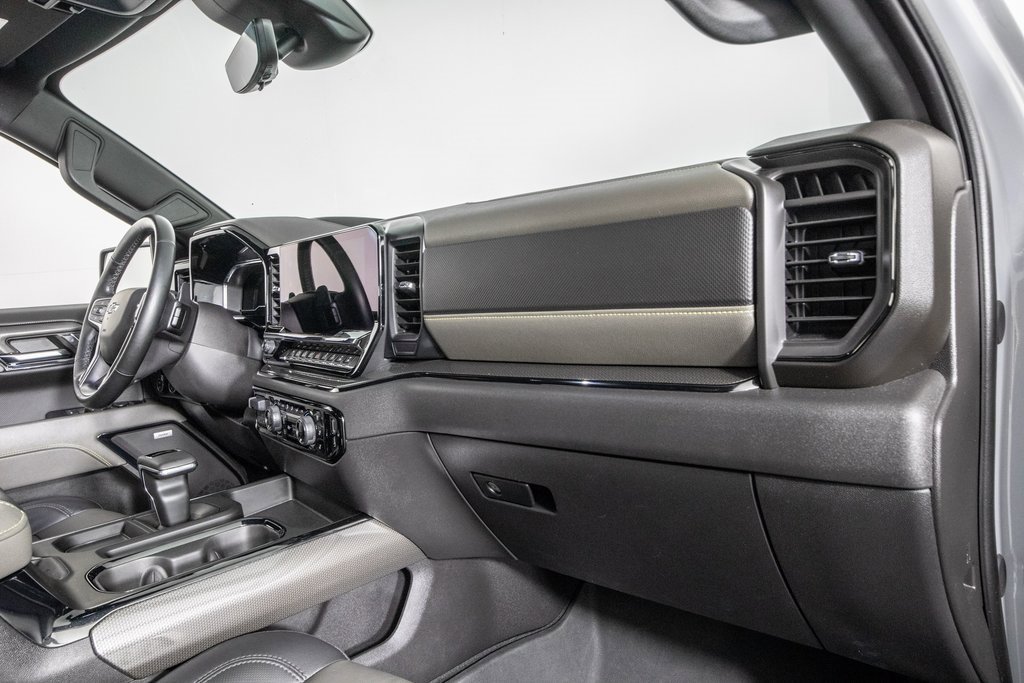 Used 2024 Chevrolet Silverado 1500 ZR2 w/ Technology Package image 15