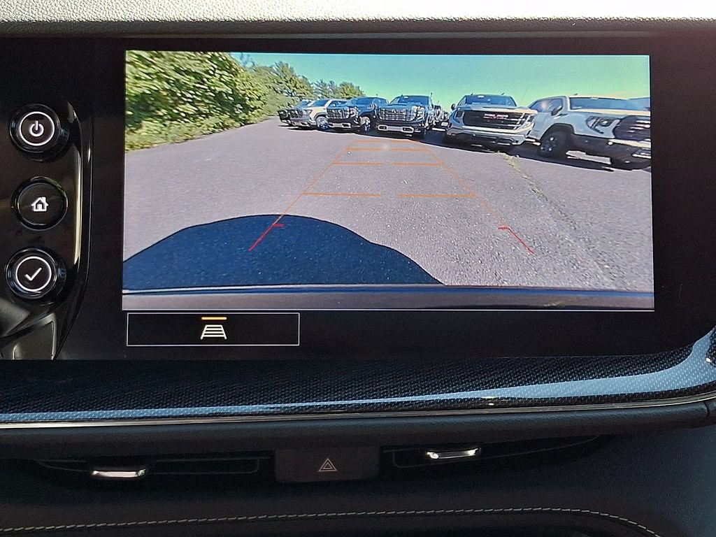 Used 2021 Buick Envision Essence AWD/4WD image 17