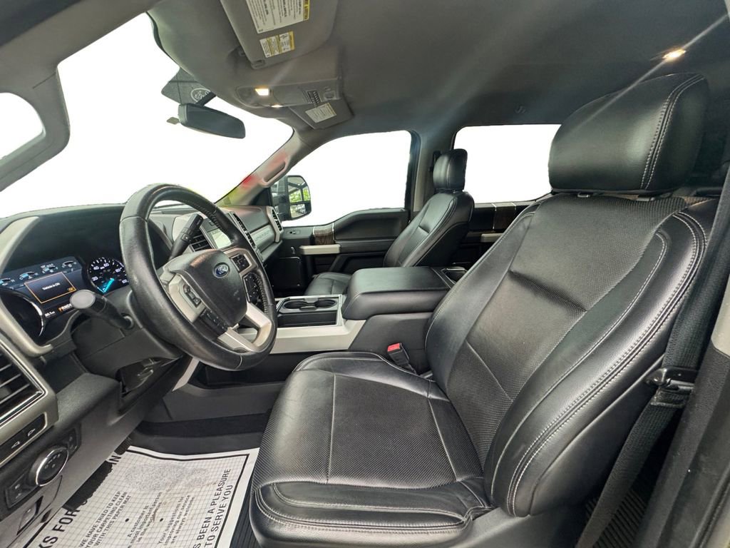 Used 2018 Ford F250 Lariat w/ Lariat Value Package AWD/4WD image 10