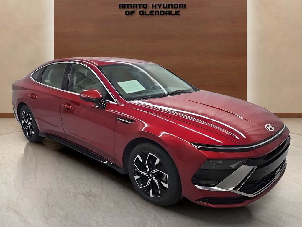 Certified 2025 Hyundai Sonata SEL FWD image 8