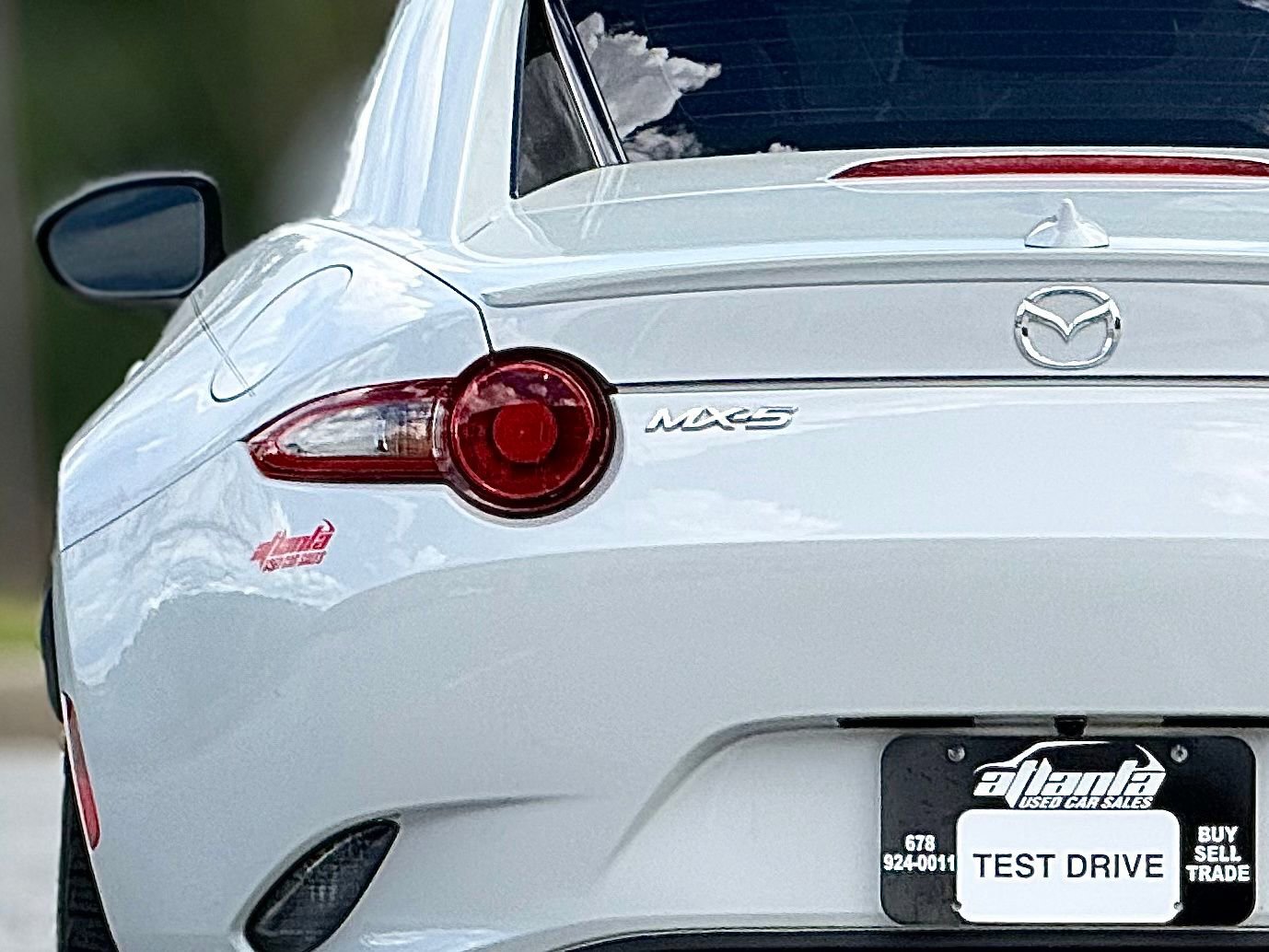 Used 2018 MAZDA MX-5 Miata RF Grand Touring image 16