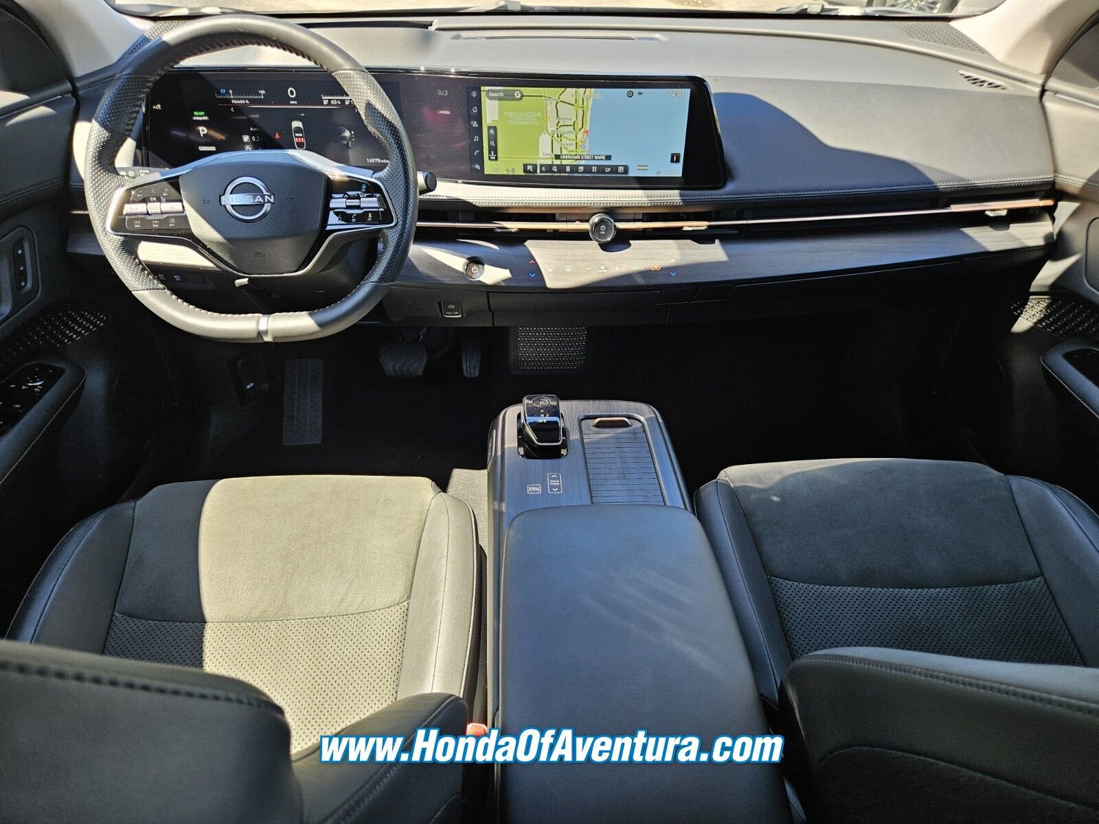 Used 2024 Nissan Ariya FWD image 8