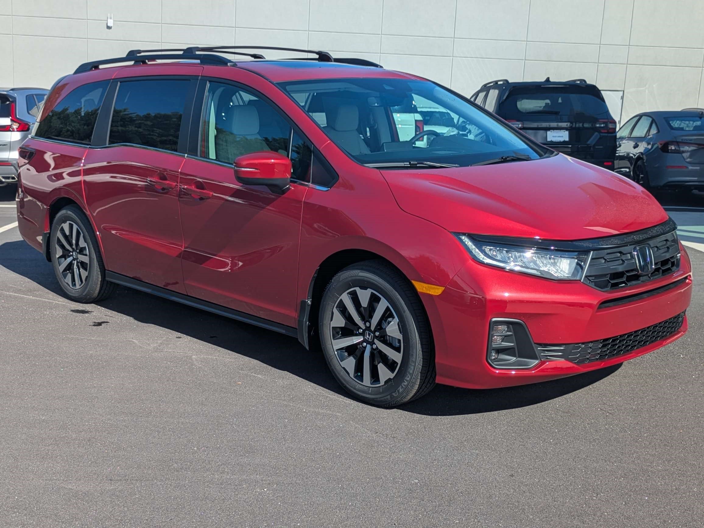 New 2027 Honda Odyssey EX-L image 2