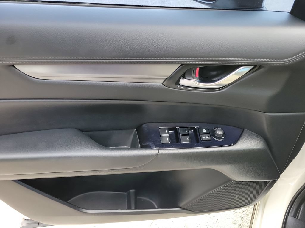 Used 2020 MAZDA CX-5 Touring FWD image 22