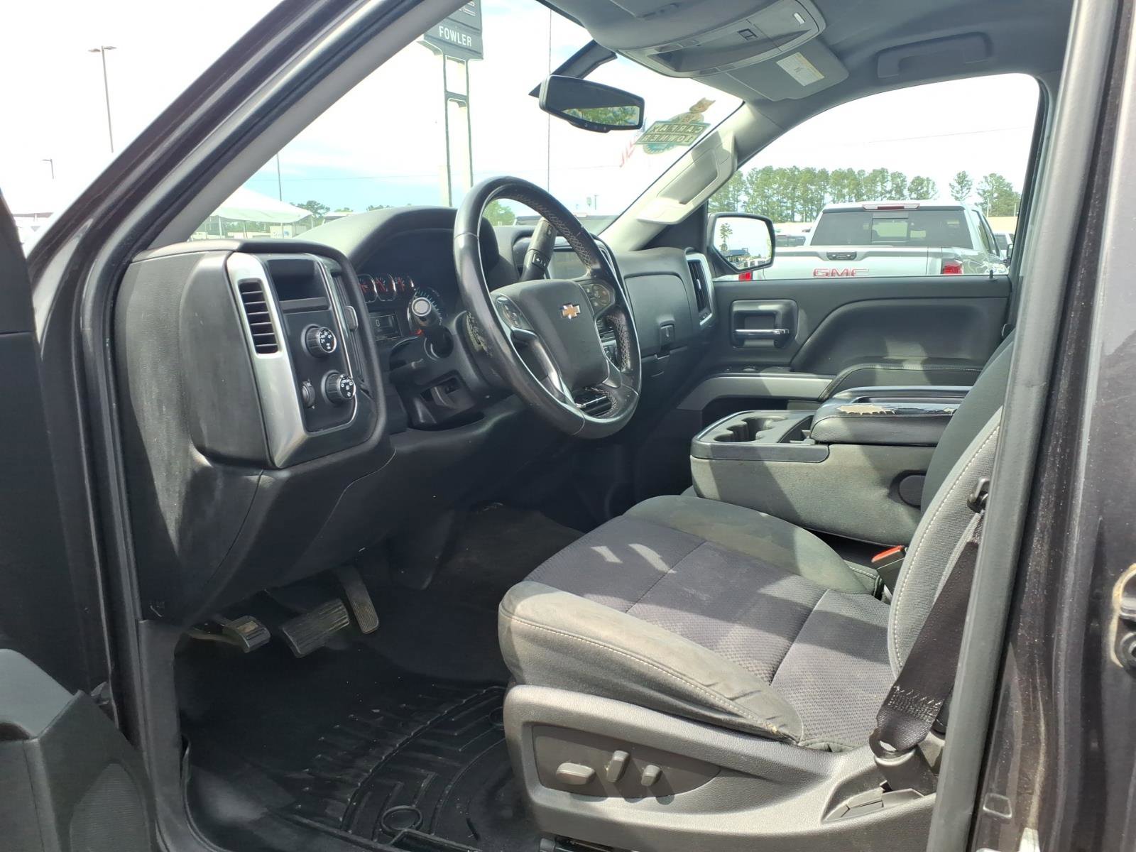 Used 2015 Chevrolet Silverado 1500 LT w/ All Star Edition image 19
