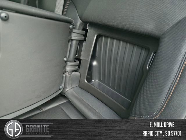 Used 2025 GMC Sierra 1500 AT4 w/ AT4 Premium Package image 37