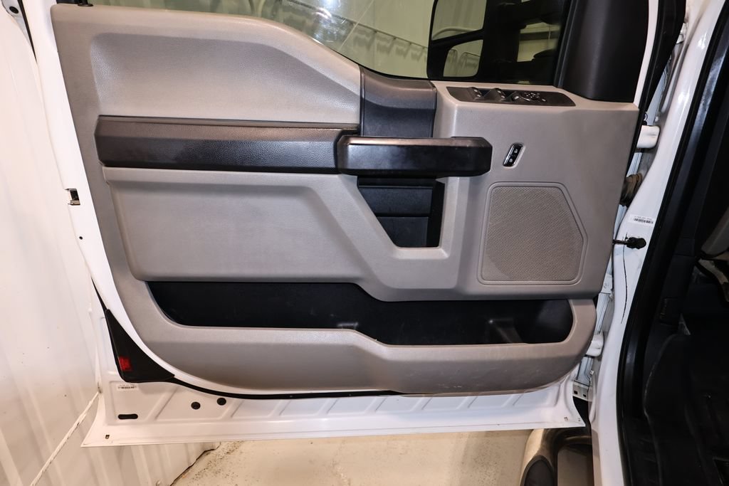 Used 2017 Ford F450 XL w/ Power Equipment Group RWD image 13