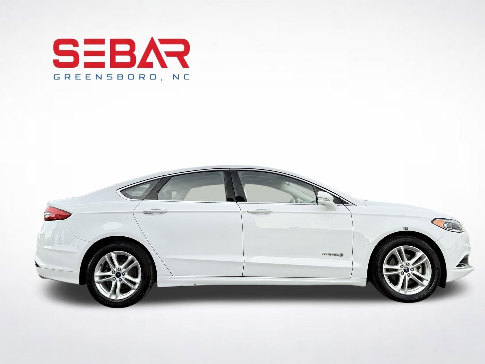 Used 2018 Ford Fusion SE w/ Equipment Group 602A FWD image 6