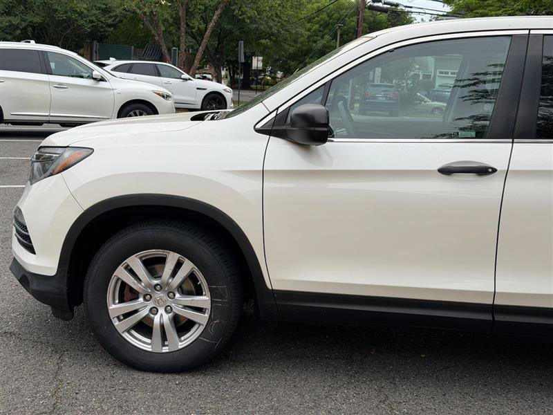 Used 2018 Honda Pilot LX image 14