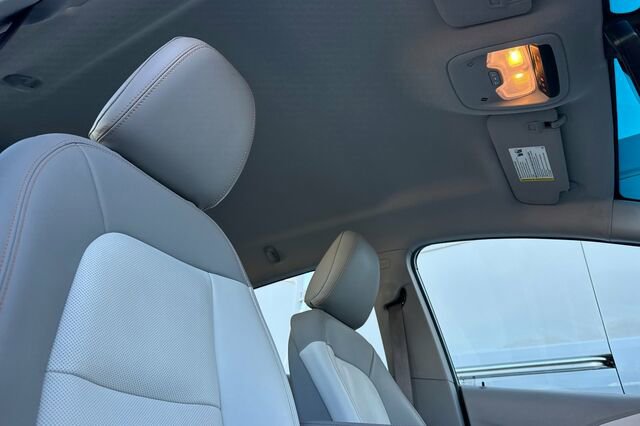 Used 2019 Chevrolet Bolt Premier w/ Infotainment Package image 14