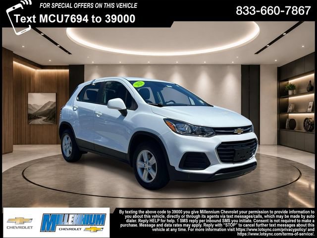 Used 2021 Chevrolet Trax LS AWD/4WD image 1