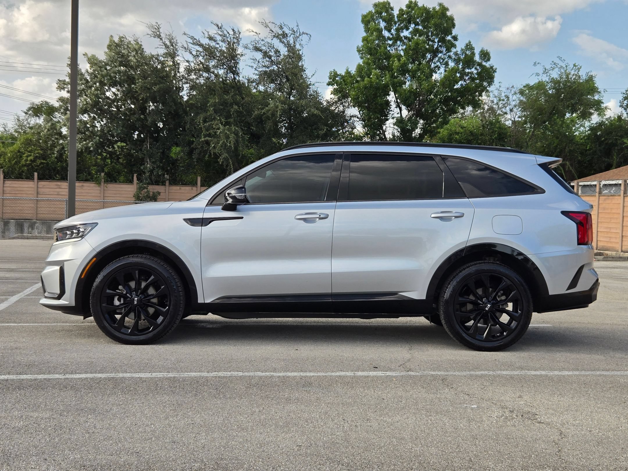 Used 2021 Kia Sorento SX FWD image 7