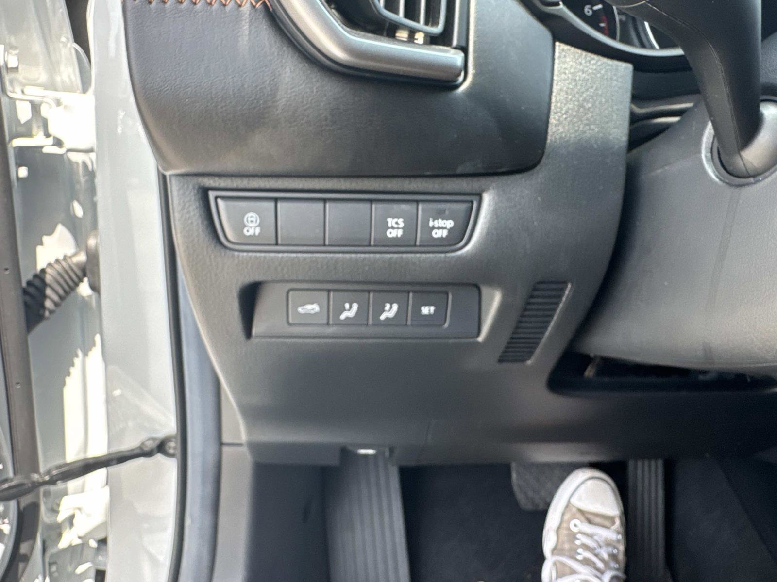 Used 2025 MAZDA CX-50 AWD 2.5 Turbo w/ Premium Pkg image 30