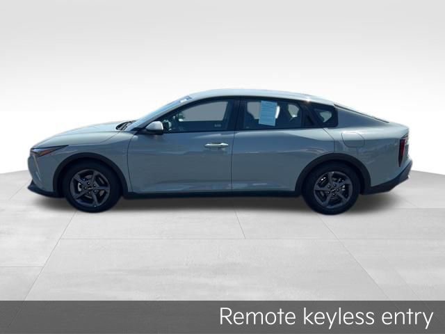 Certified 2025 Kia K4 LXS FWD image 5