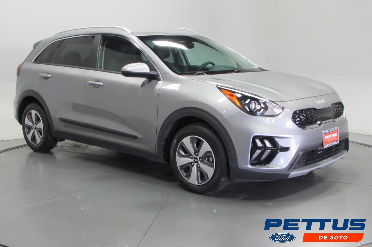 Used 2022 Kia Niro LX