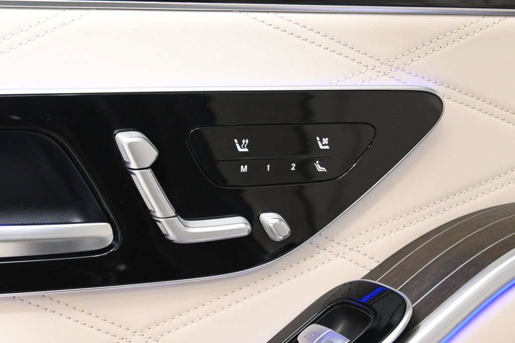 Certified 2023 Mercedes-Benz Maybach S 680 4MATIC image 32