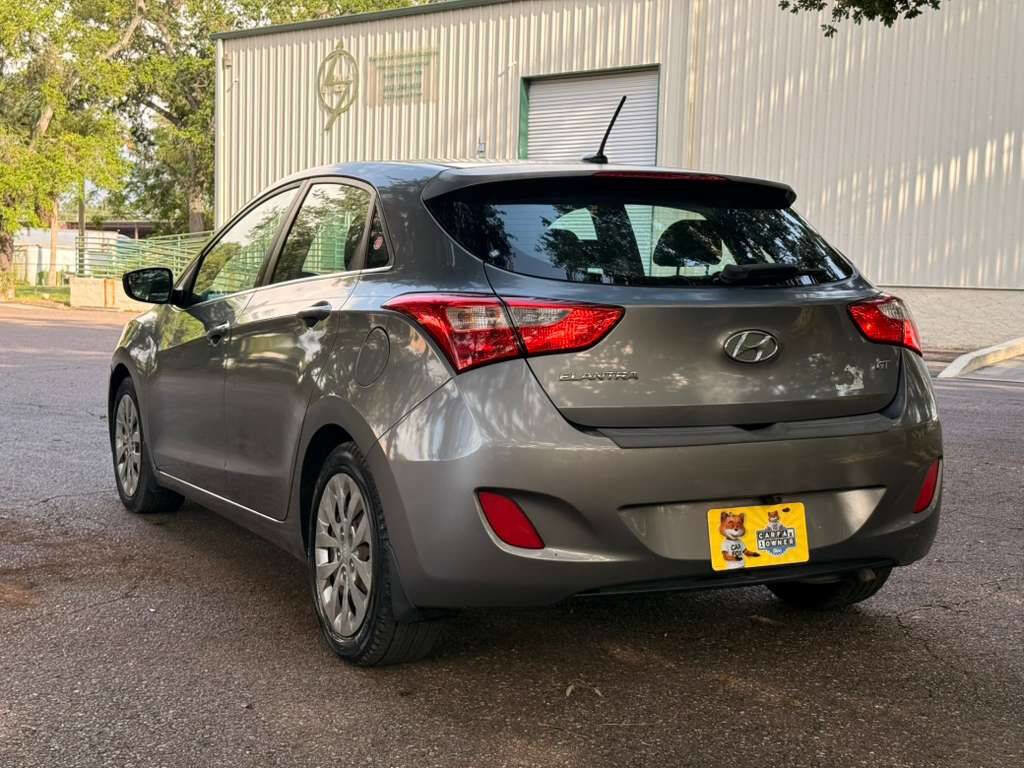 Used 2016 Hyundai Elantra GT FWD image 7