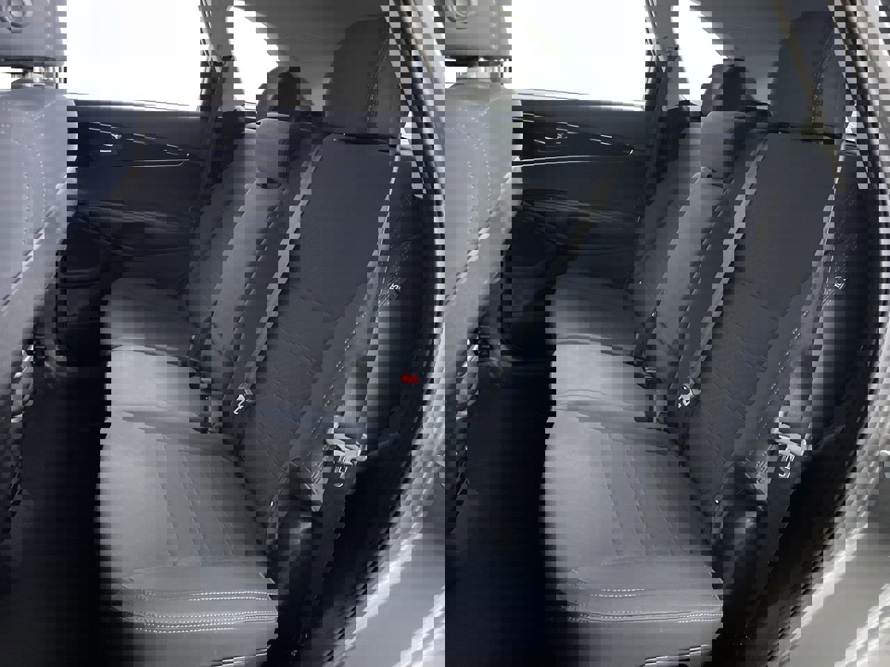 Used 2018 Kia Sorento L image 19