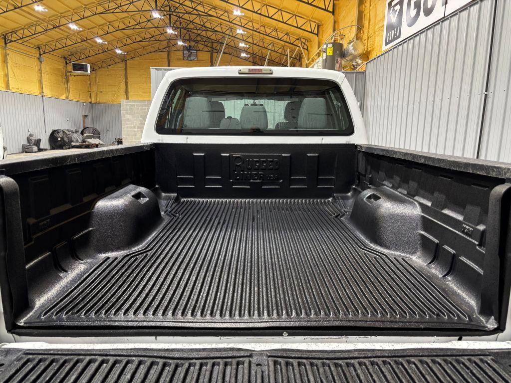 Used 2014 Ford F250 XL w/ Power Equipment Group AWD/4WD image 22