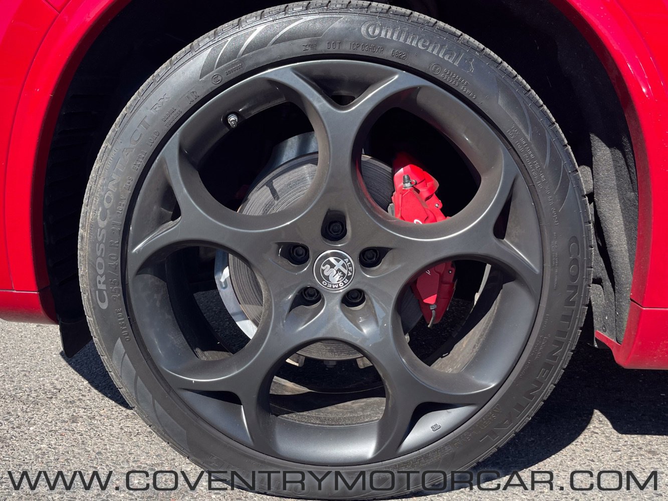 Used 2022 Alfa Romeo Stelvio Veloce image 8