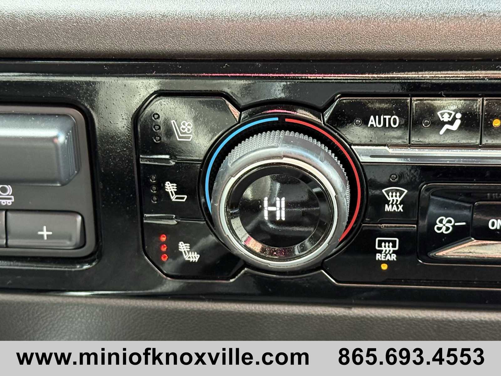 Used 2024 Chevrolet Silverado 3500 LTZ w/ LTZ Premium Package image 23