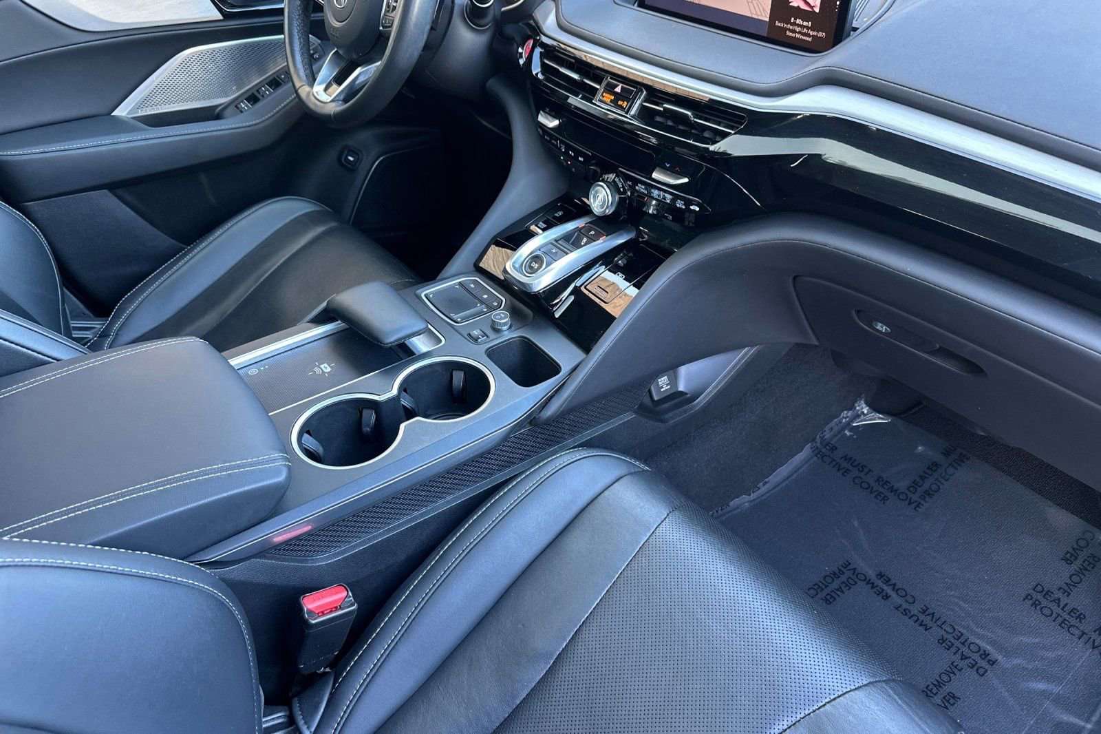 Used 2023 Acura MDX SH-AWD w/ Technology Package image 20