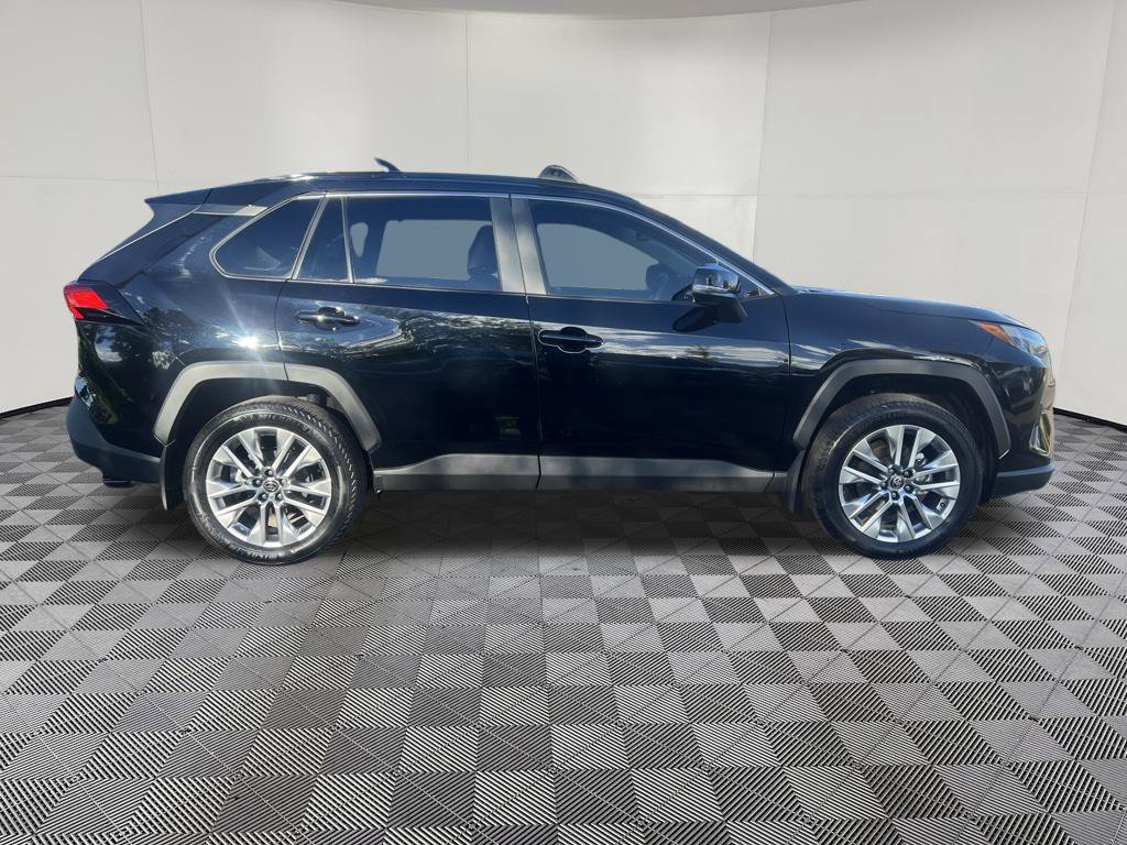 Used 2025 Toyota RAV4 XLE Premium w/ Weather Package AWD/4WD image 10