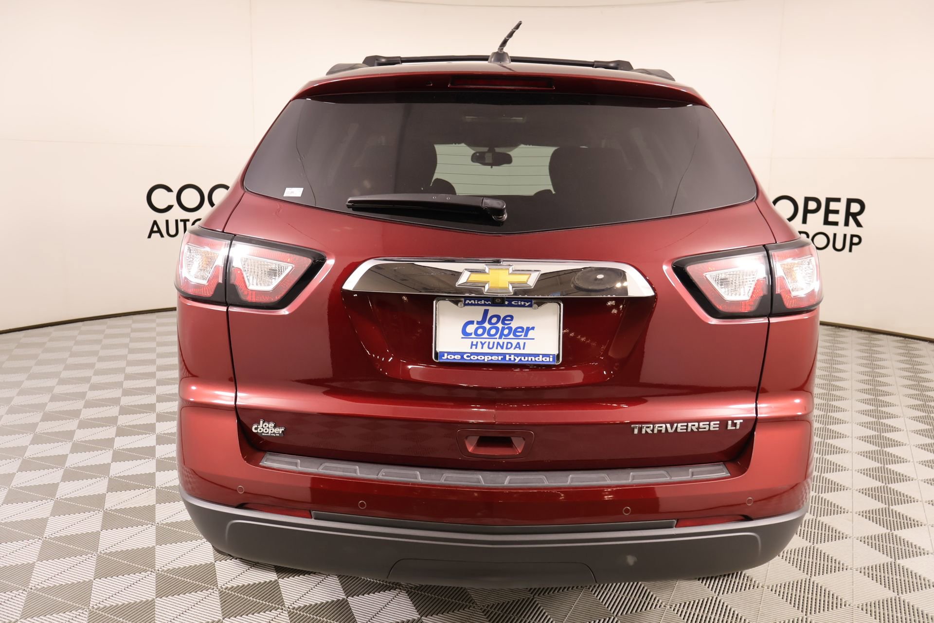 Used 2016 Chevrolet Traverse LT w/ Traveler's Package FWD image 23