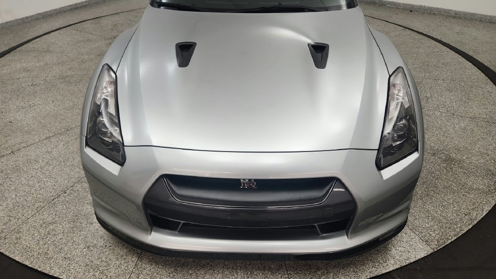 Used 2009 Nissan GT-R Premium AWD/4WD image 13